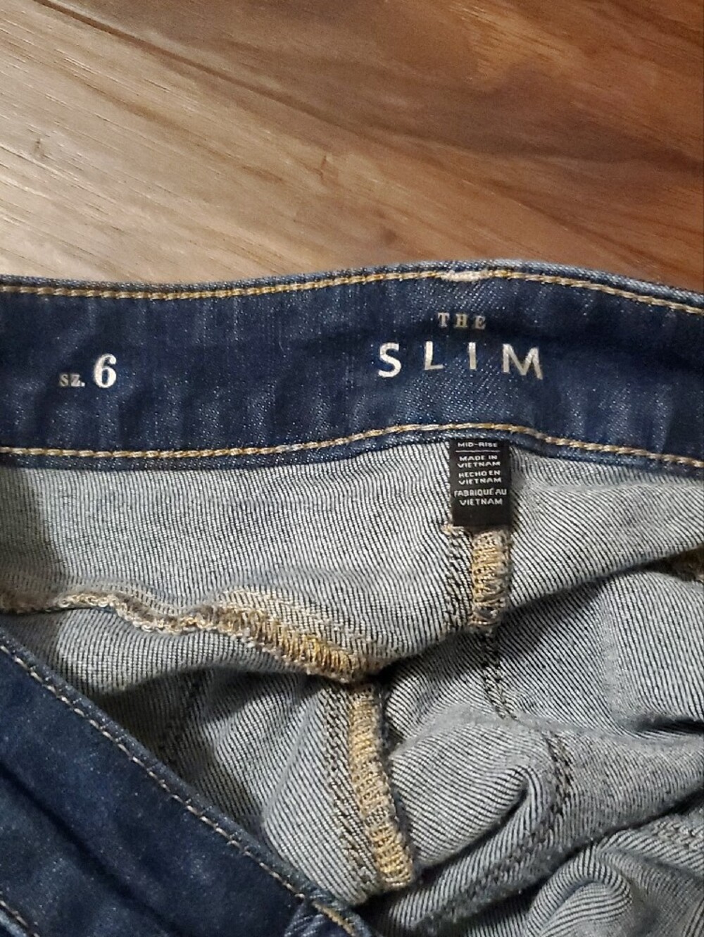 White House Black Market Indigo Straight-Leg Jeans - Picture 3 of 10
